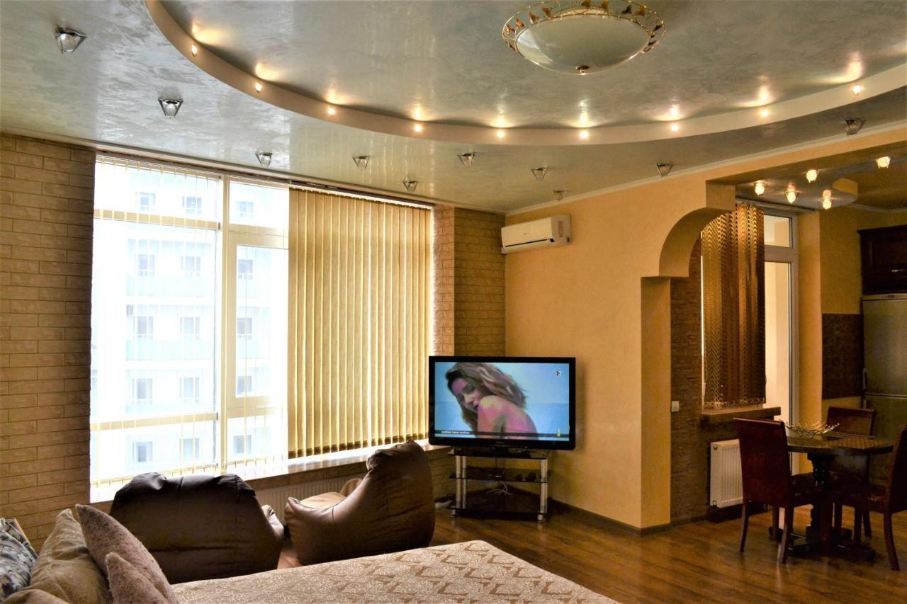 Vip Апартаменти З Видом На Озеро Kiev Exterior foto